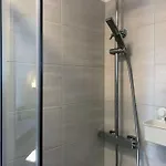 Apartamento Quiet, Green, Relaxing Place - 1 Bedroom *